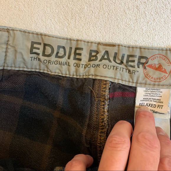 Eddie Bauer Men’s Relaxed Fit Jeans - Picture 5 of 12